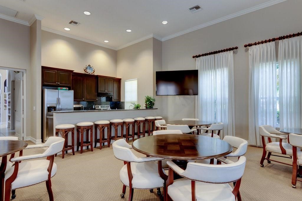 1137 River Wind Circle