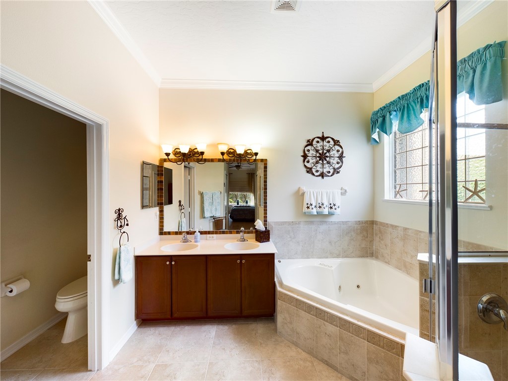 689 Brush Foot Drive