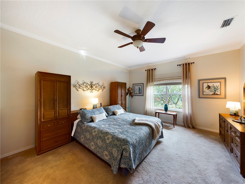 689 Brush Foot Drive