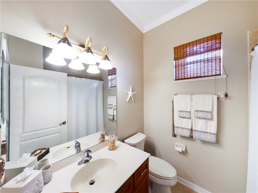 689 Brush Foot Drive