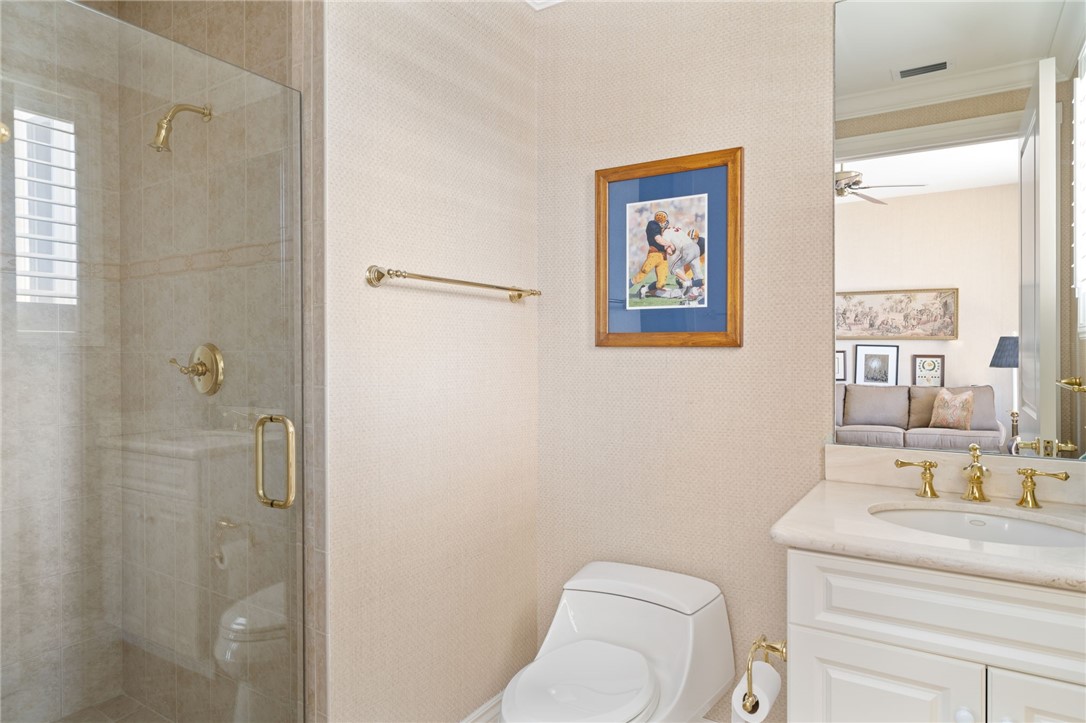 601 N Swim Club Drive 3A