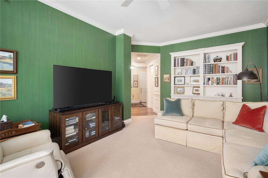 601 N Swim Club Drive 3A