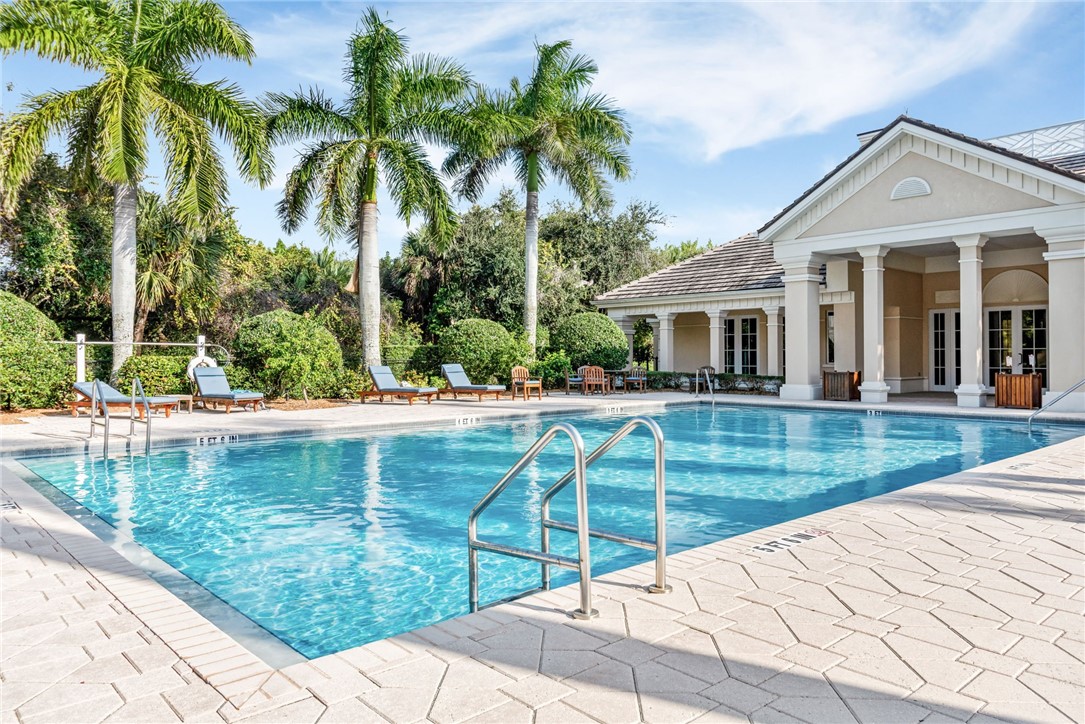 601 N Swim Club Drive 3A