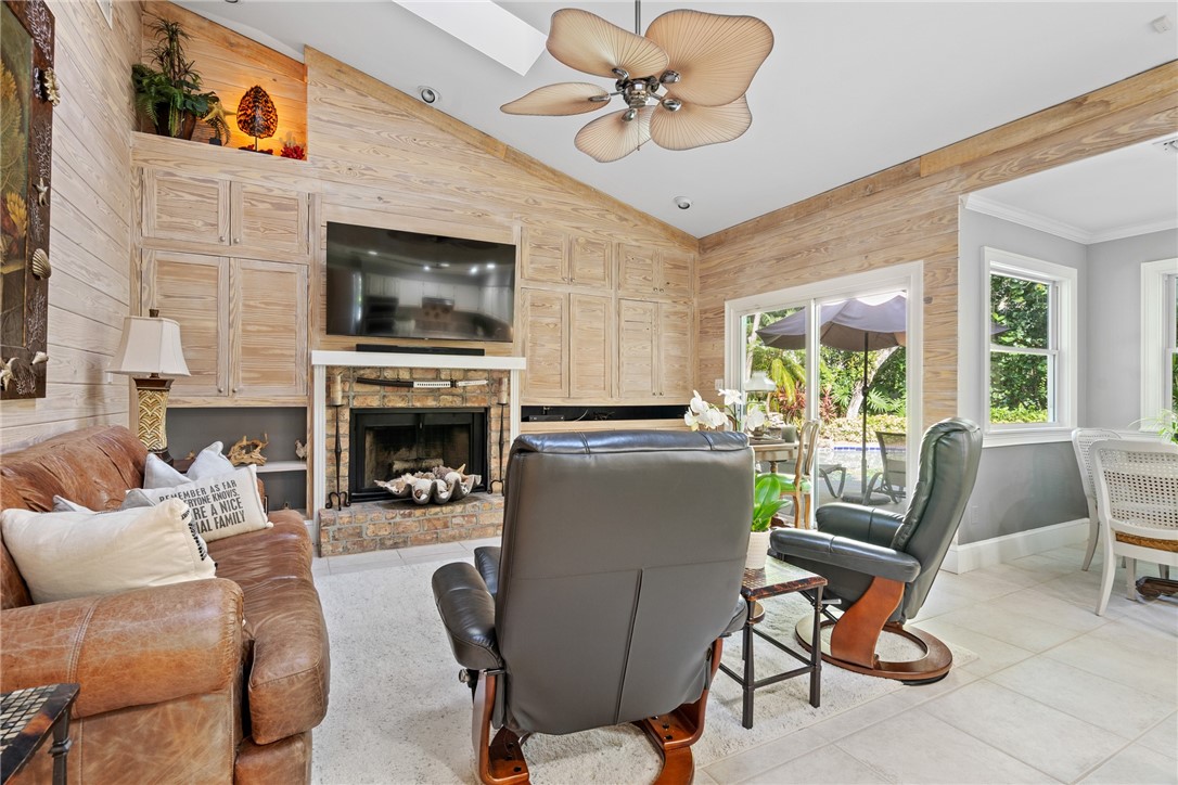 1361 Jonathans Trail