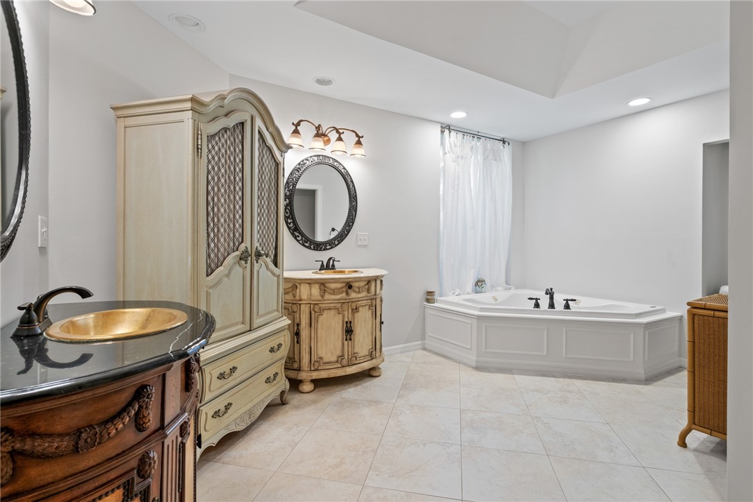 1361 Jonathans Trail