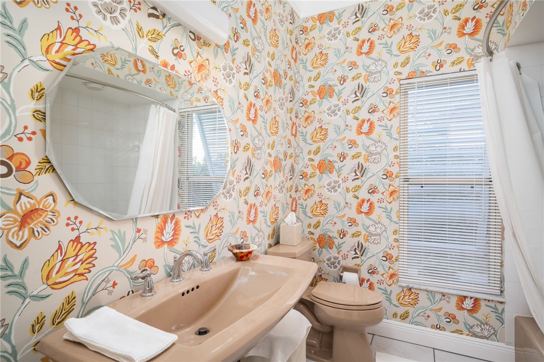 1280 Near Ocean Drive