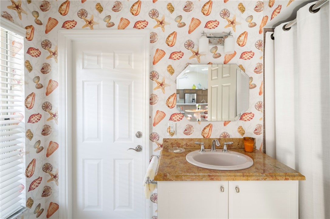 1280 Near Ocean Drive