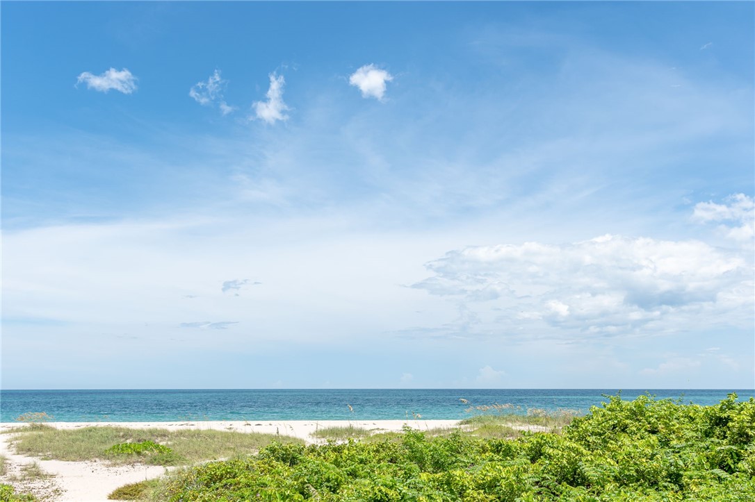 1280 Near Ocean Drive