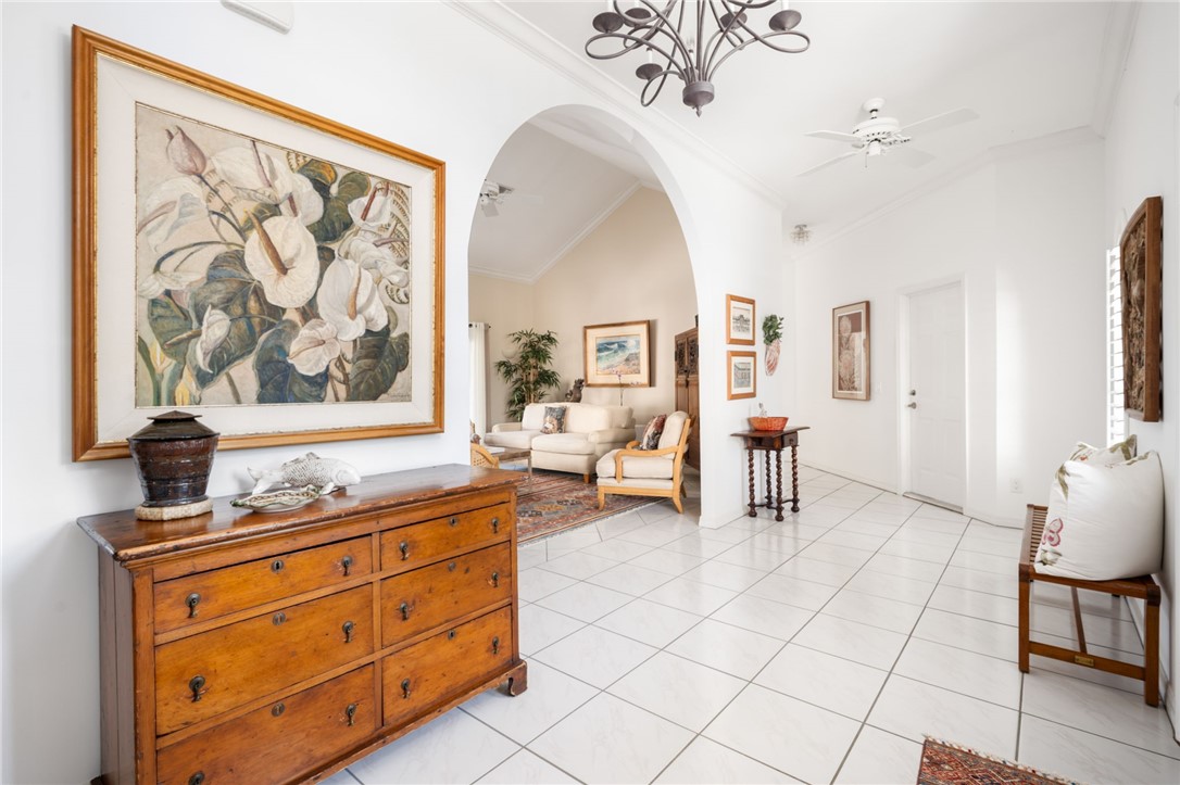 1280 Near Ocean Drive