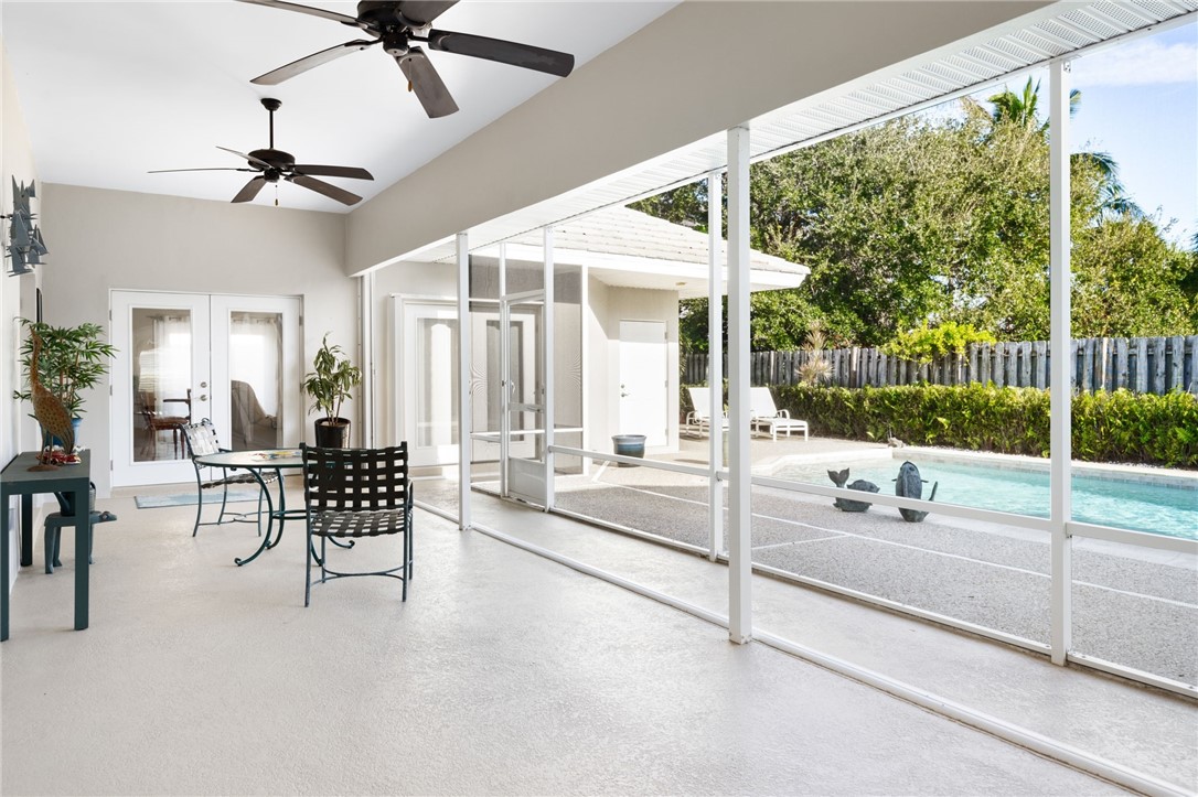 1280 Near Ocean Drive