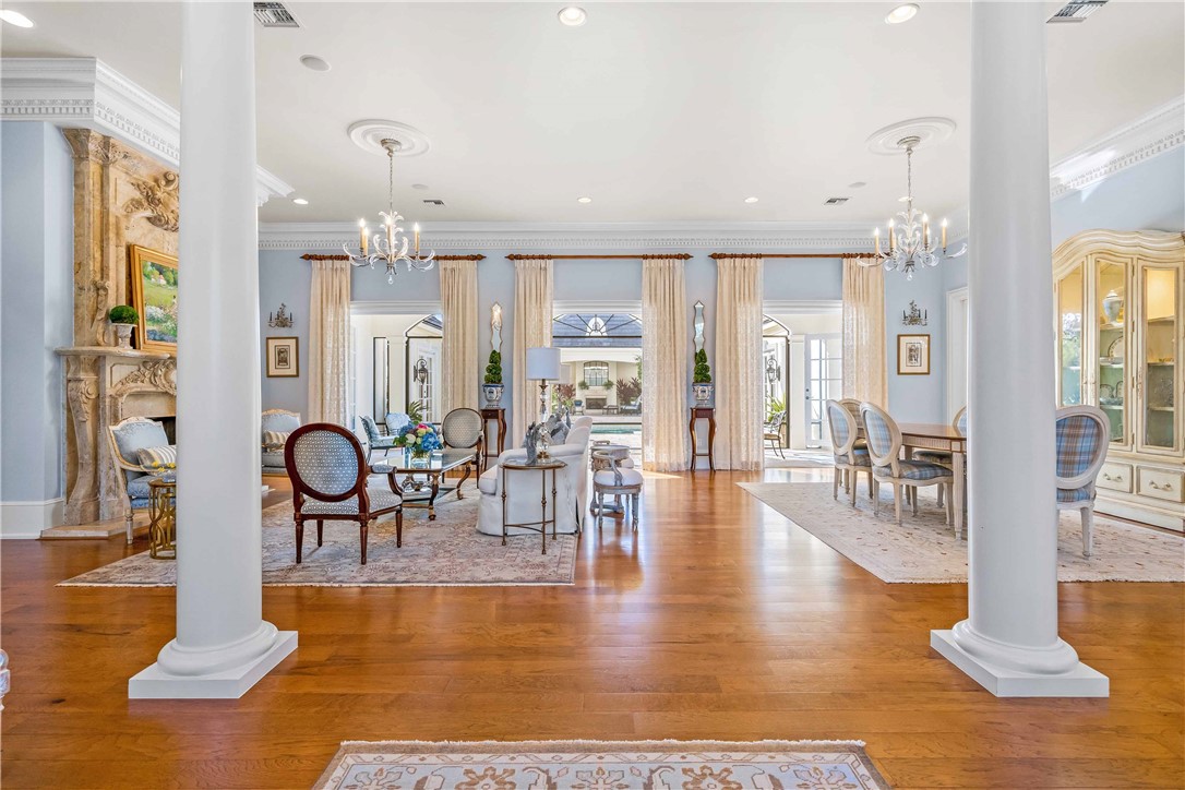 2241 W Ocean Oaks Circle