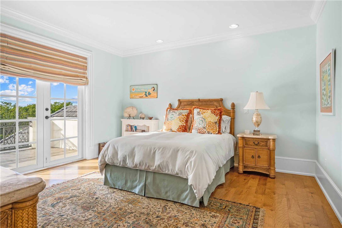 2241 W Ocean Oaks Circle