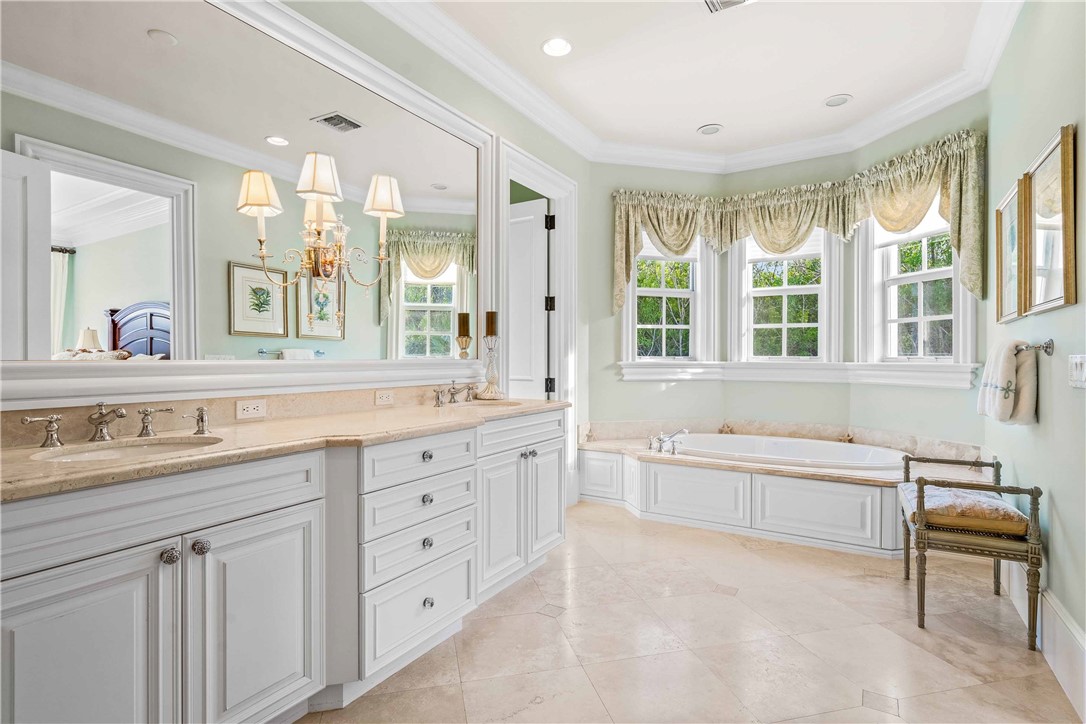 2241 W Ocean Oaks Circle