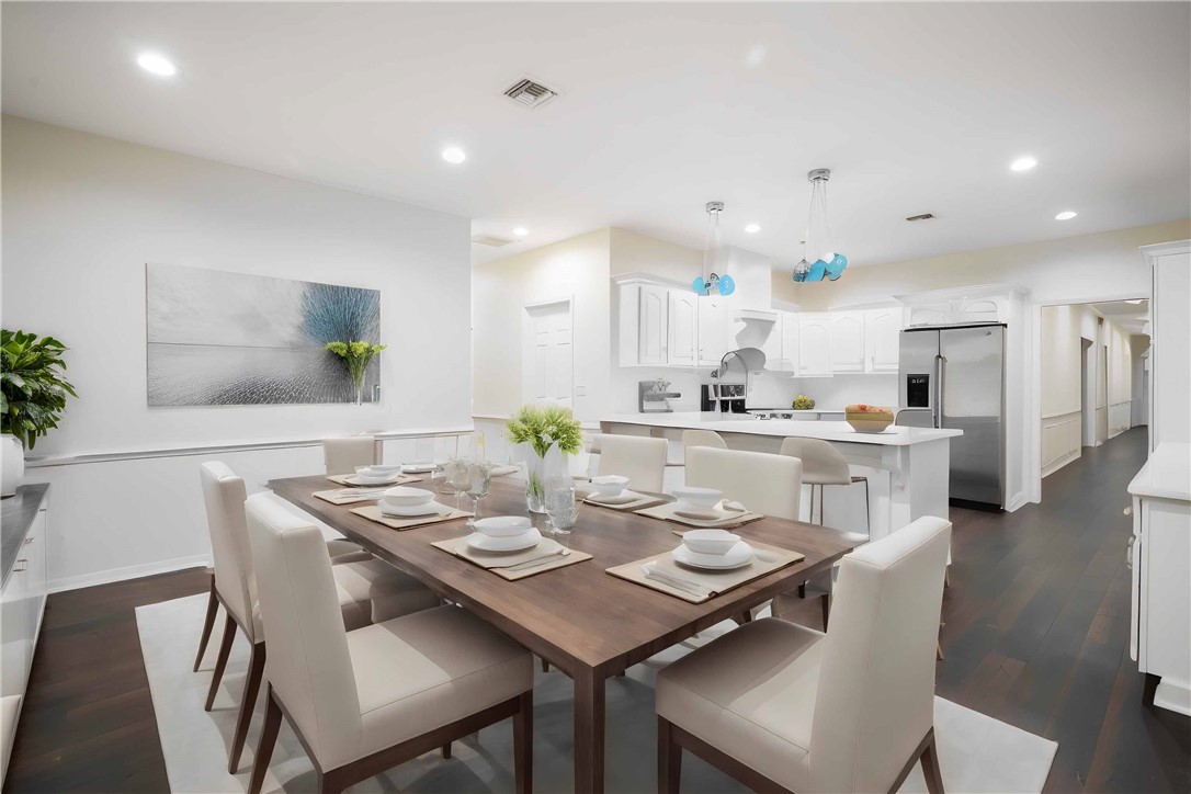 5880 Clubhouse Drive