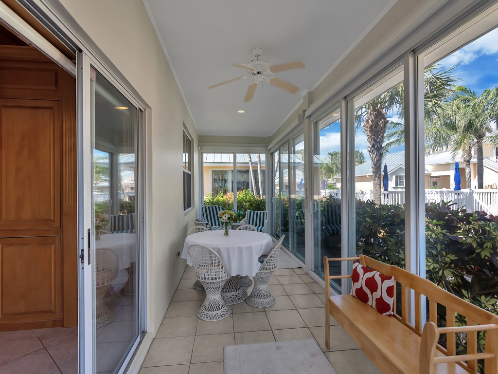 937 Turtle Cove Lane