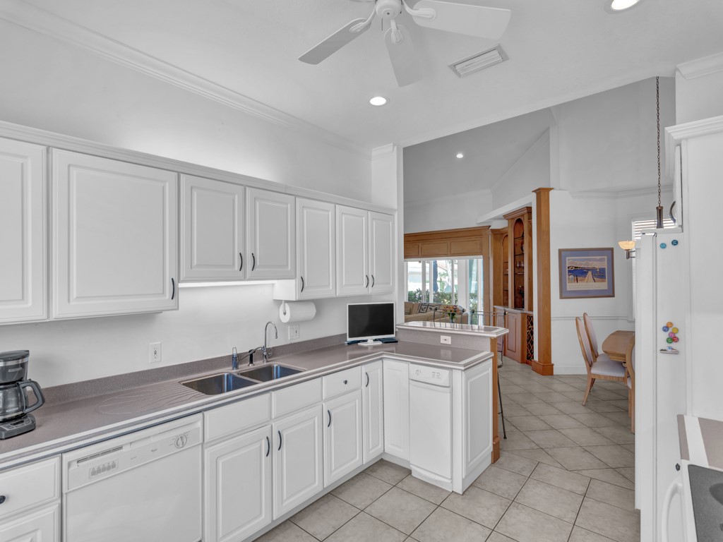 937 Turtle Cove Lane