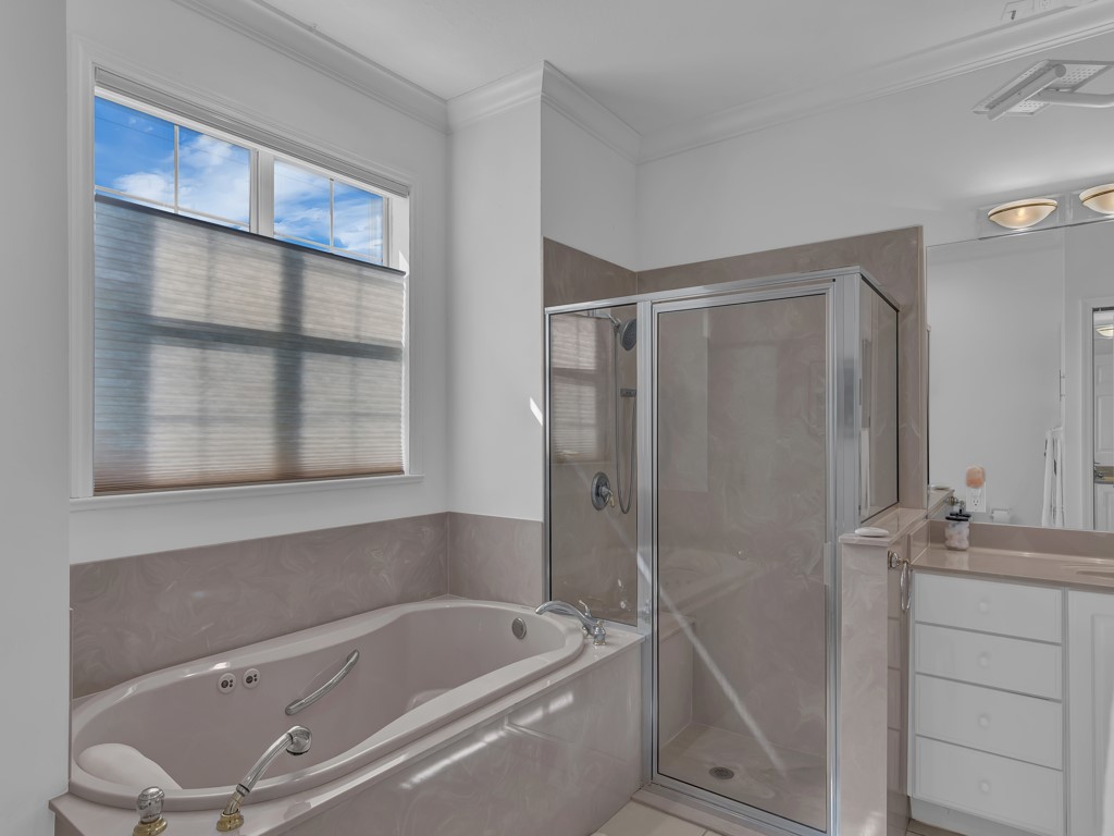 937 Turtle Cove Lane