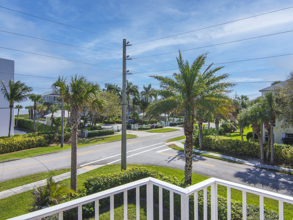 937 Turtle Cove Lane