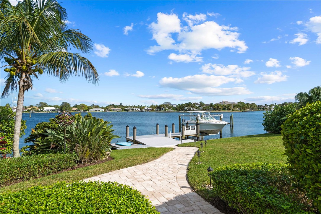 237 Spinnaker Drive