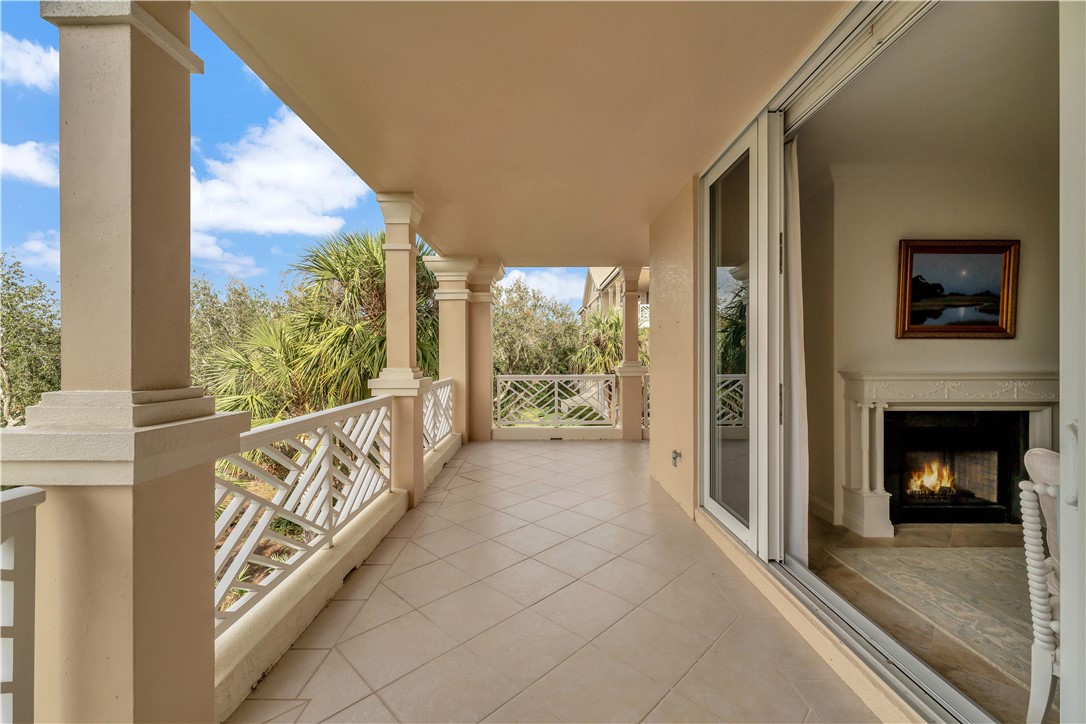 701 N Swim Club Drive 3B