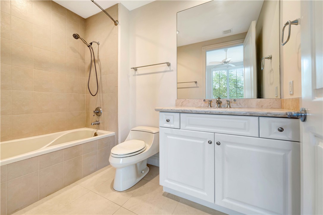 701 N Swim Club Drive 3B