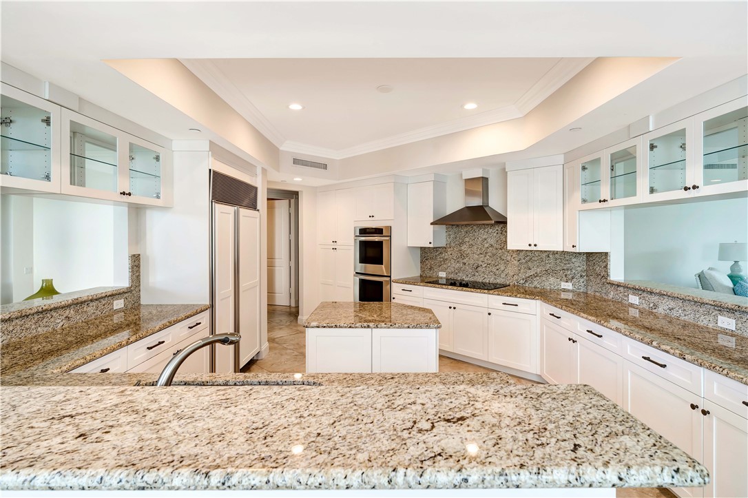 701 N Swim Club Drive 3B