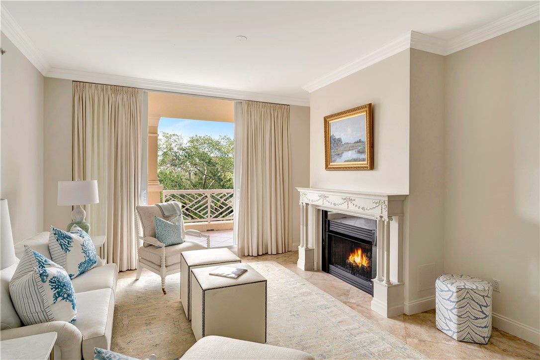 701 N Swim Club Drive 3B