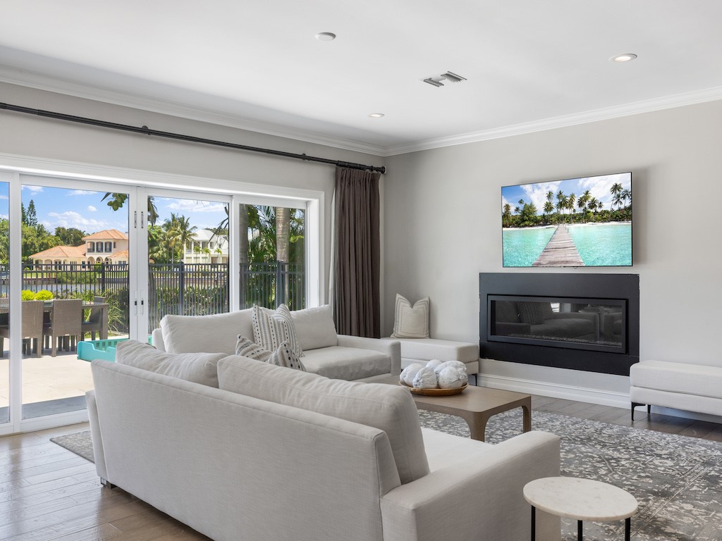 25 Cache Cay Drive