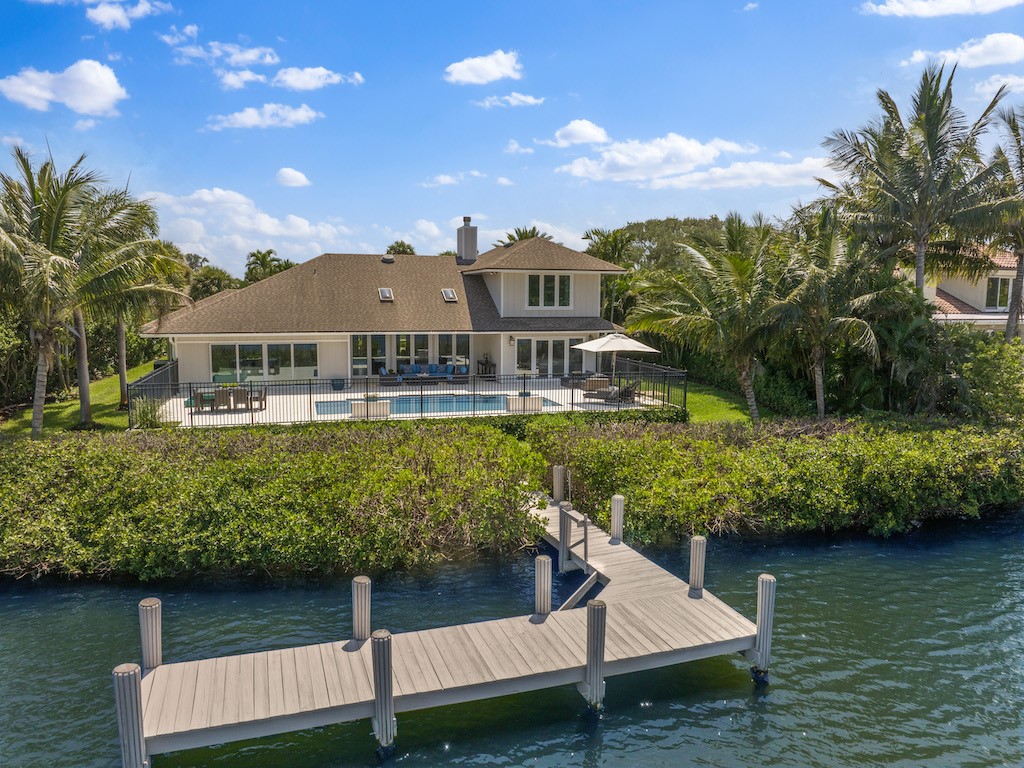 25 Cache Cay Drive