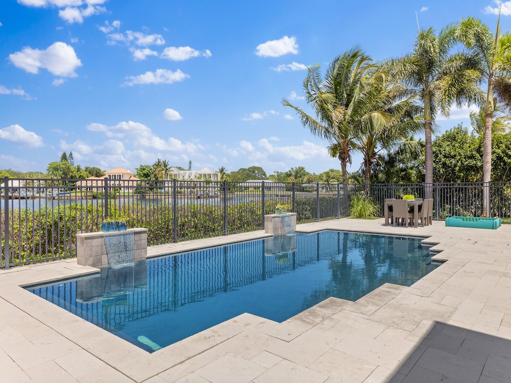 25 Cache Cay Drive