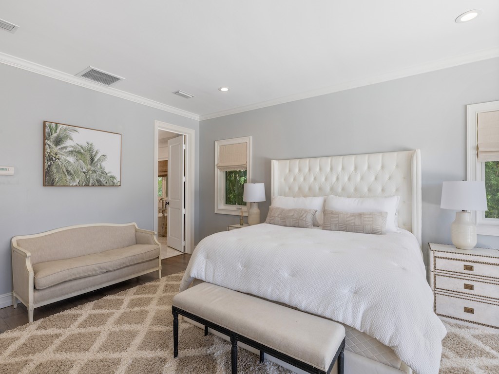 25 Cache Cay Drive