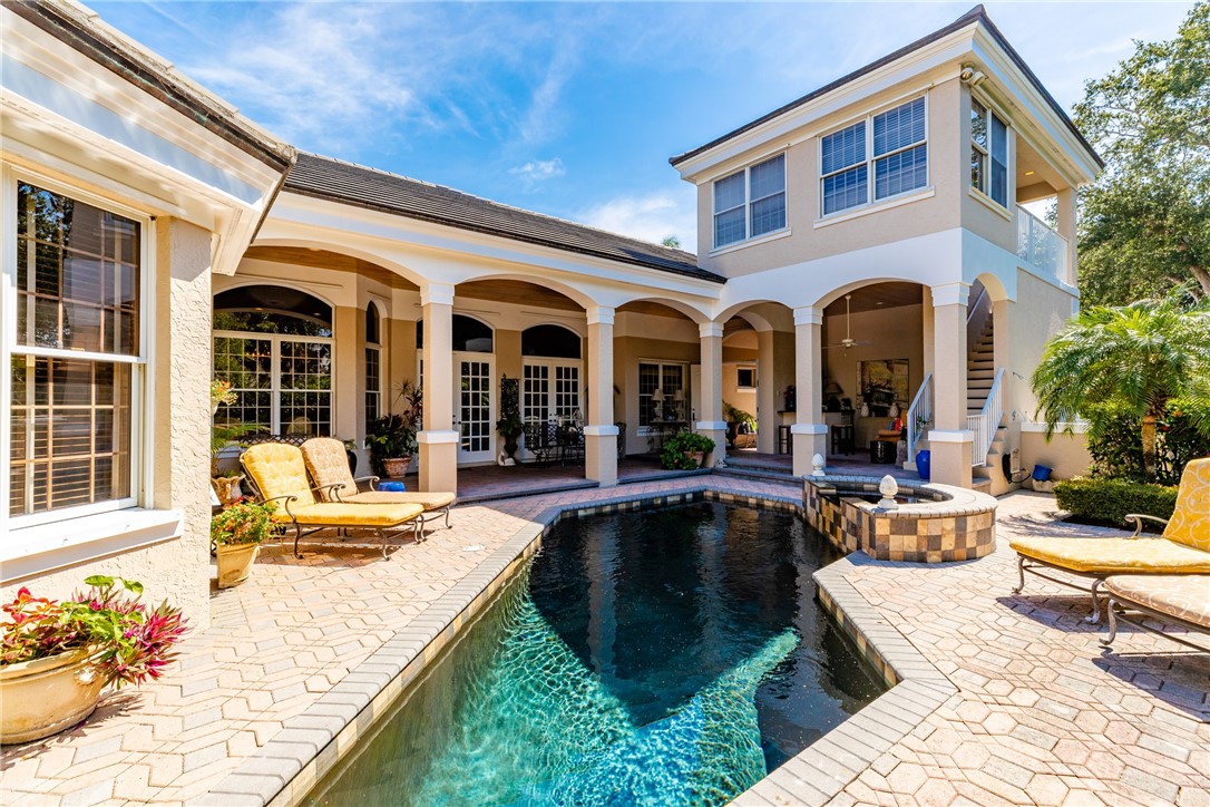 592 Sable Oak Lane