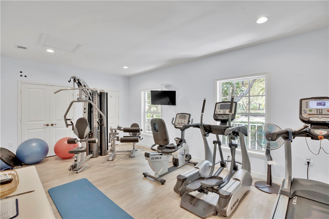592 Sable Oak Lane
