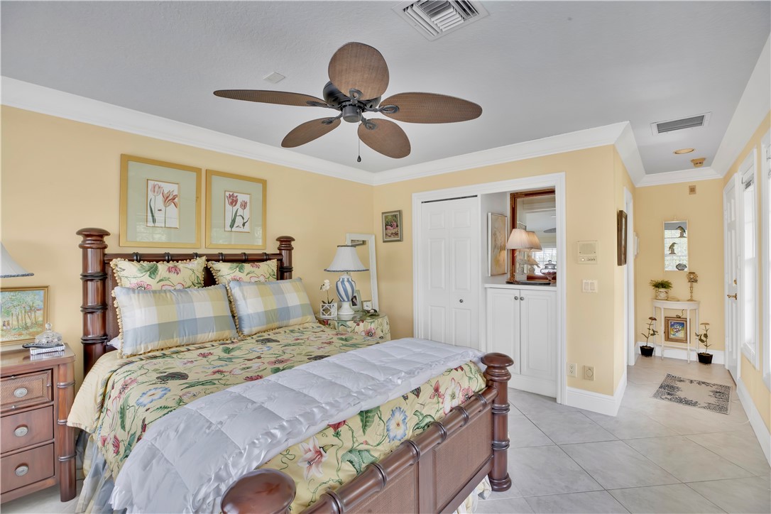592 Sable Oak Lane
