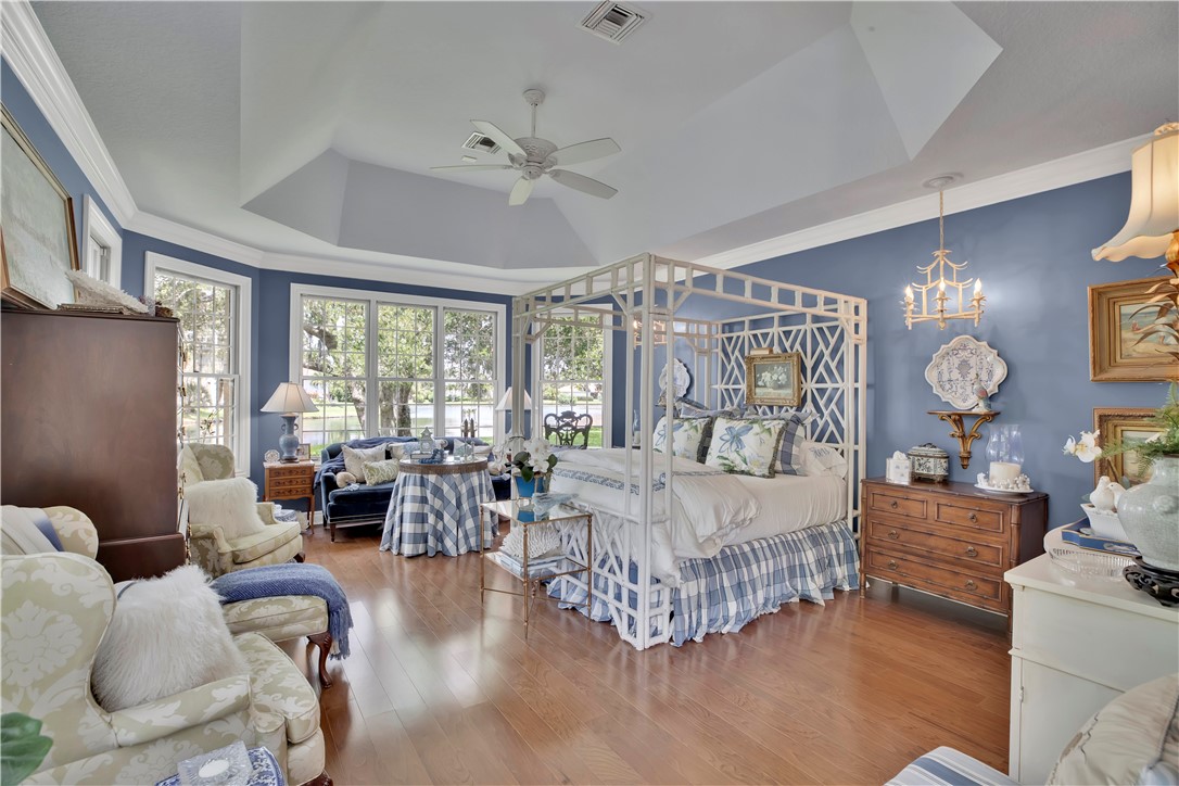 592 Sable Oak Lane