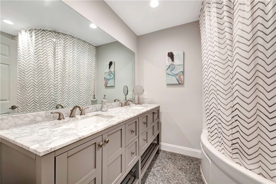 2611 Ocean Drive