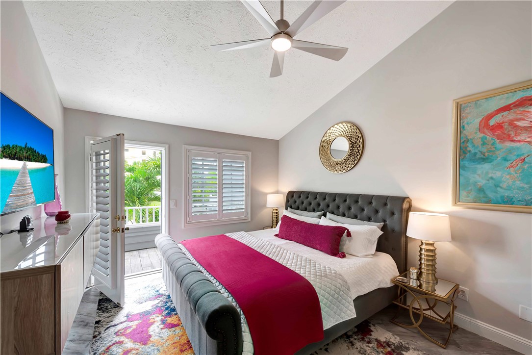 2611 Ocean Drive