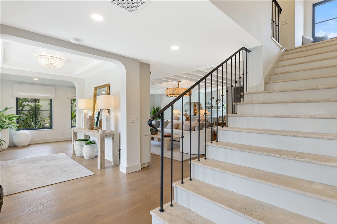 601 Flamevine Lane