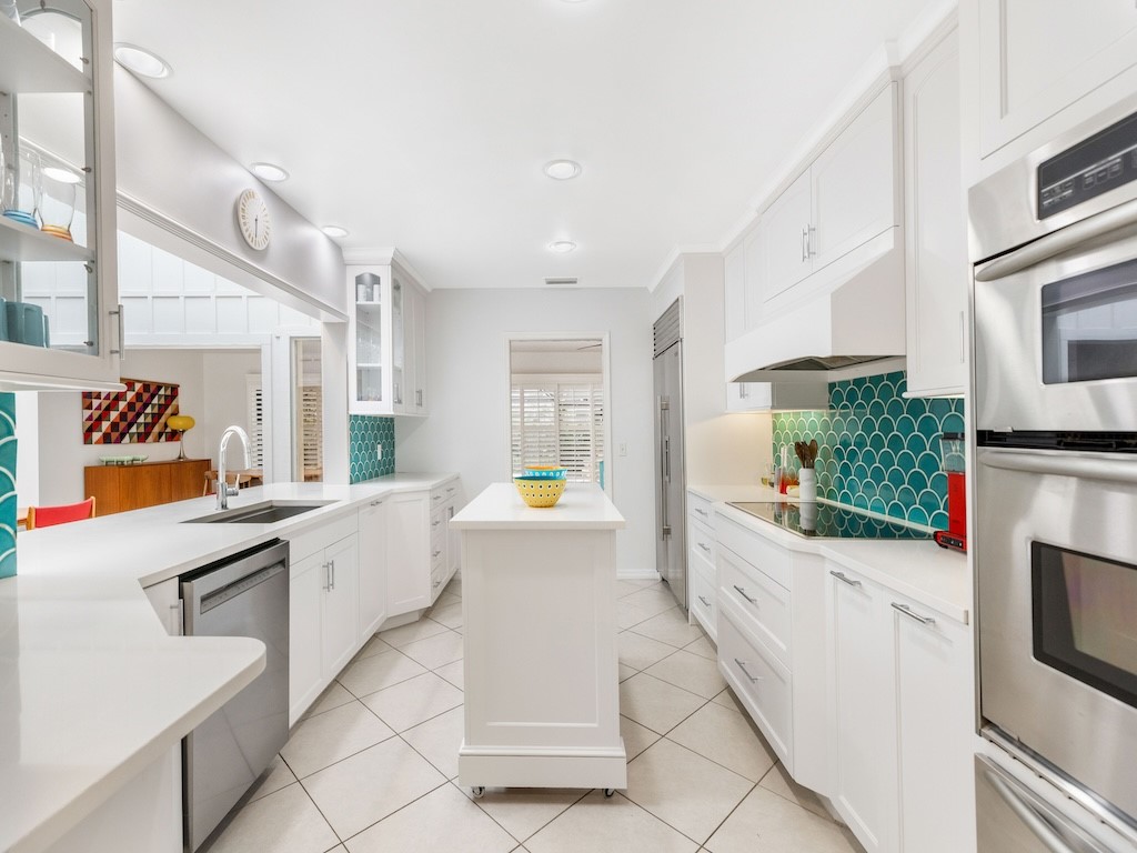 1115 Pegasus Place