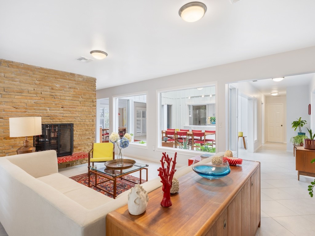 1115 Pegasus Place