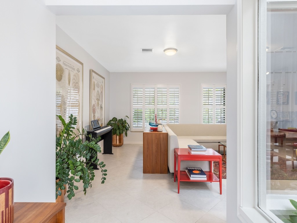 1115 Pegasus Place