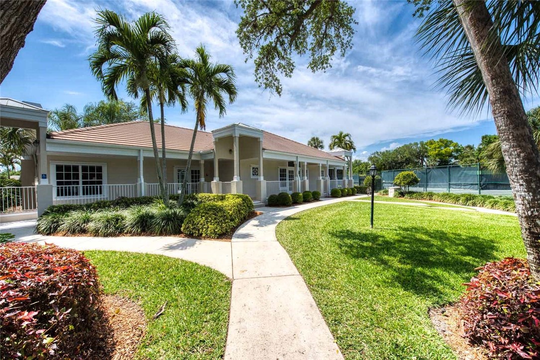 630 Marbrisa River Lane