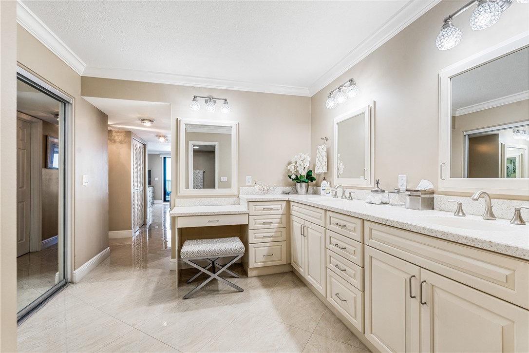 4800 Highway A1a 407