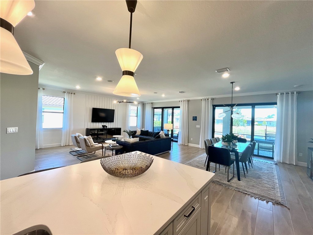 4210 Basket Oak Circle REVERENCE MODEL