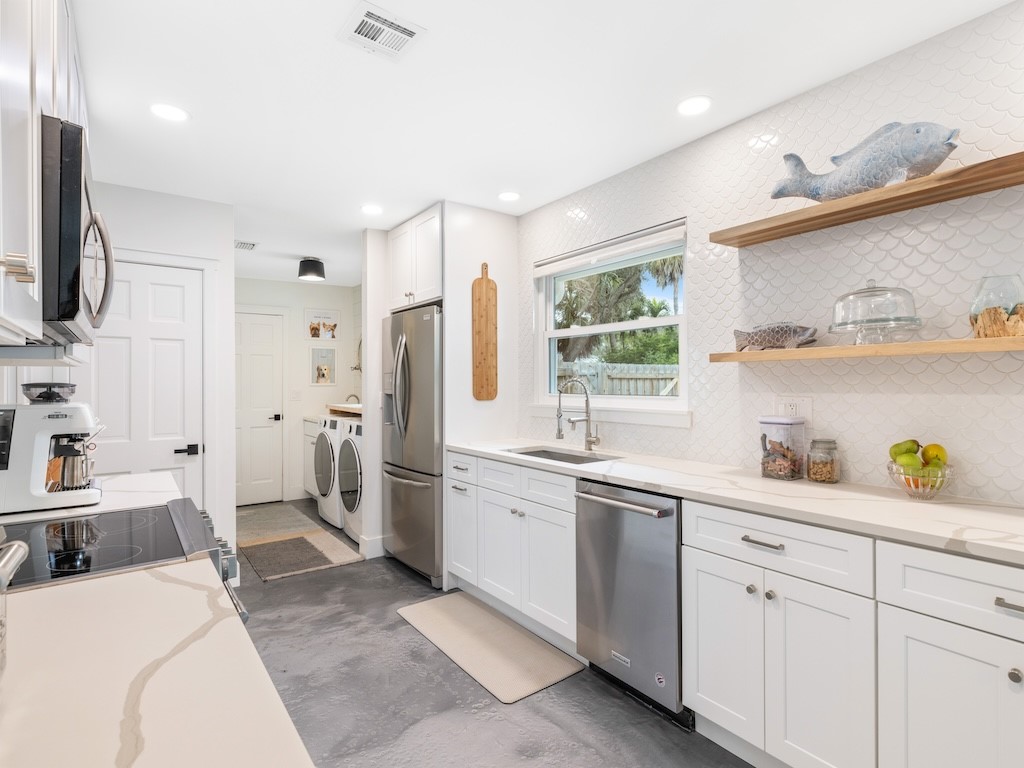 1346 River Ridge Drive