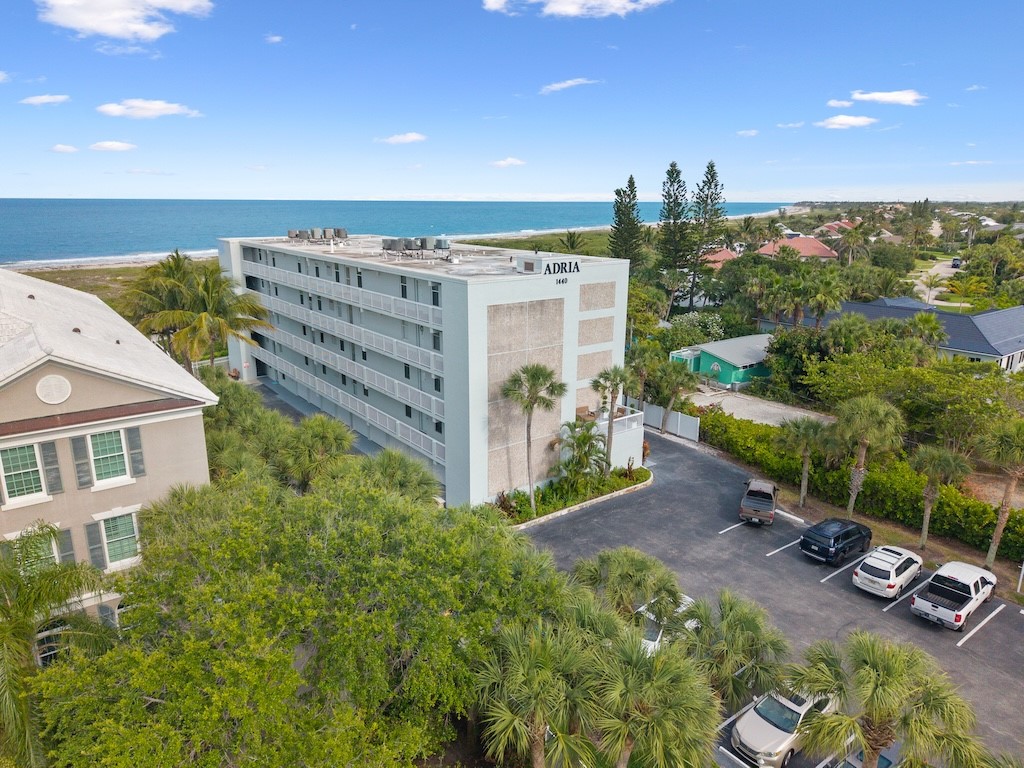 1440 Ocean Drive 3