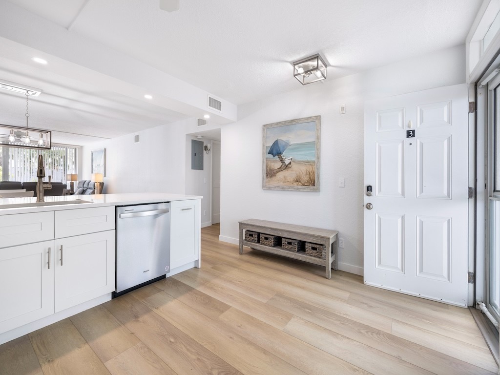 1440 Ocean Drive 3