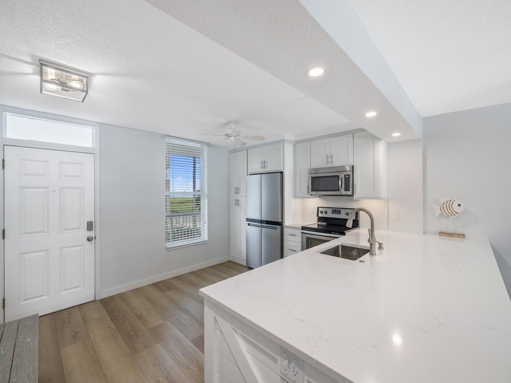 1440 Ocean Drive 3