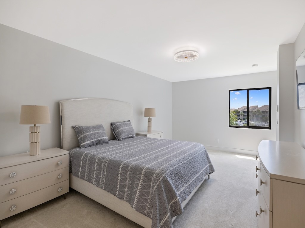 1825 Mooringline Drive 3AB