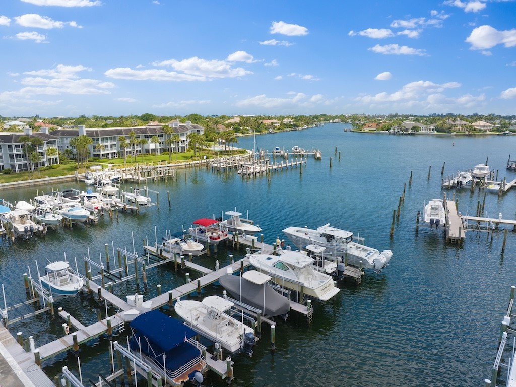 1825 Mooringline Drive 3AB